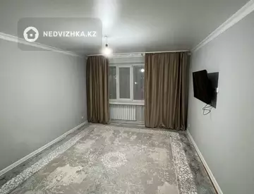 4-комнатная квартира, этаж 5 из 5, 81 м²