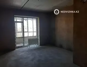 1-комнатная квартира, этаж 4 из 5, 57 м²
