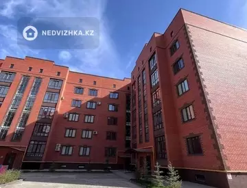 1-комнатная квартира, этаж 4 из 5, 57 м²