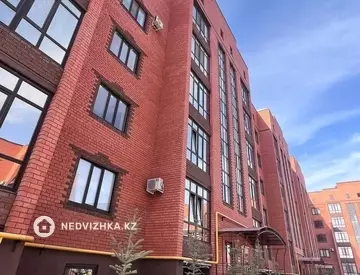 1-комнатная квартира, этаж 4 из 5, 57 м²