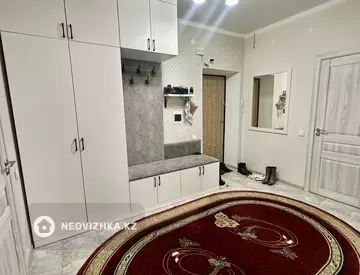 1-комнатная квартира, этаж 1 из 5, 57 м²
