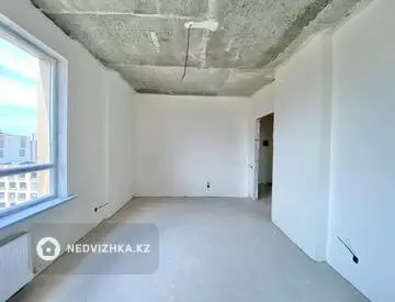 1-комнатная квартира, этаж 12 из 12, 43 м²
