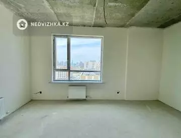 1-комнатная квартира, этаж 12 из 12, 43 м²