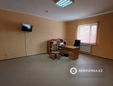 347 м², Здание, 2 этажа, 347 м², изображение - 5