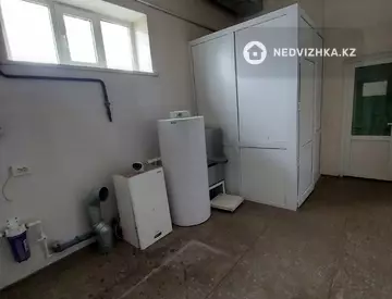Здание, 2 этажа, 347 м²