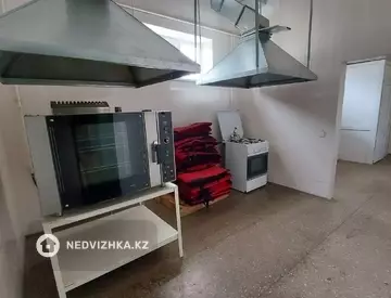 Здание, 2 этажа, 347 м²