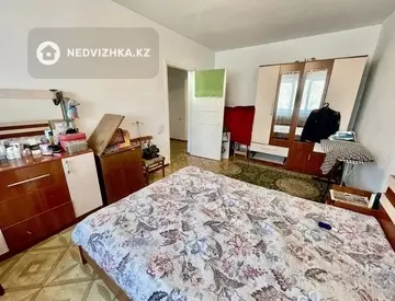 2-комнатная квартира, этаж 2 из 4, 63 м²