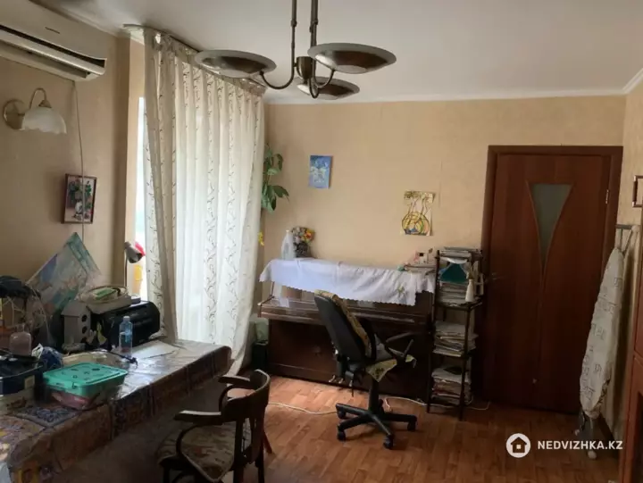64 м², 3-комнатная квартира, этаж 2 из 4, 64 м², изображение - 1