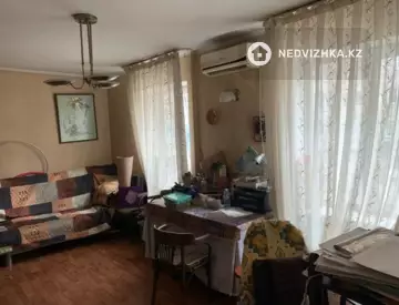 3-комнатная квартира, этаж 2 из 4, 64 м²