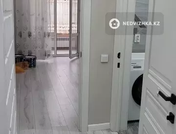 67 м², 2-комнатная квартира, этаж 3 из 12, 67 м², изображение - 0