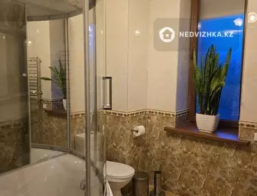 8-комнатный дом, 9 соток, 407 м²