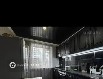 4-комнатная квартира, этаж 3 из 9, 78 м²