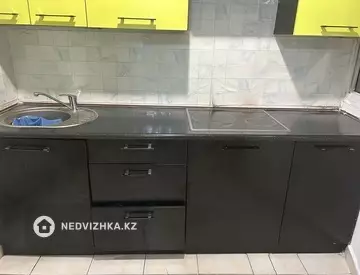 2-комнатная квартира, этаж 8 из 10, 47 м²