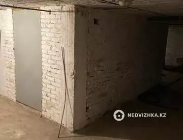 Помещение, этаж 2 из 3, 500 м², на длительный срок