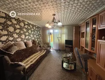3-комнатная квартира, этаж 4 из 5, 63 м²