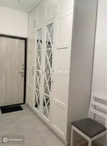 2-комнатная квартира, этаж 13 из 13, 50 м²