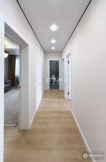 3-комнатная квартира, этаж 8 из 12, 70 м²