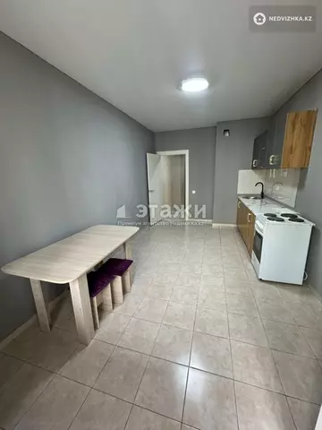 1-комнатная квартира, этаж 8 из 12, 45 м²