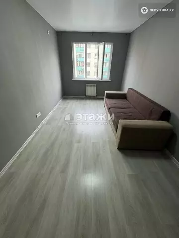 1-комнатная квартира, этаж 8 из 12, 45 м²