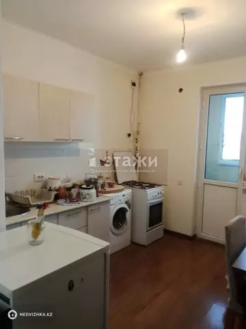1-комнатная квартира, этаж 4 из 9, 40 м²