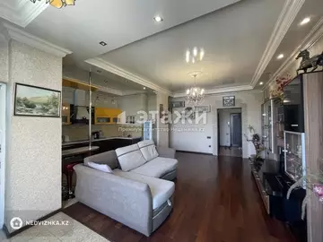 2-комнатная квартира, этаж 4 из 21, 92 м²
