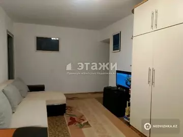 2-комнатная квартира, этаж 4 из 4, 46 м²