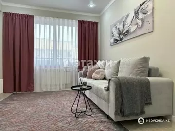 1-комнатная квартира, этаж 8 из 9, 40 м²