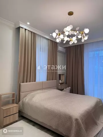 3-комнатная квартира, этаж 9 из 17, 123 м²