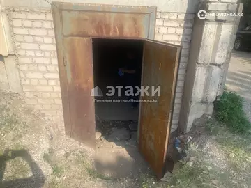 Офисное помещение, 9 этажей, 56 м²