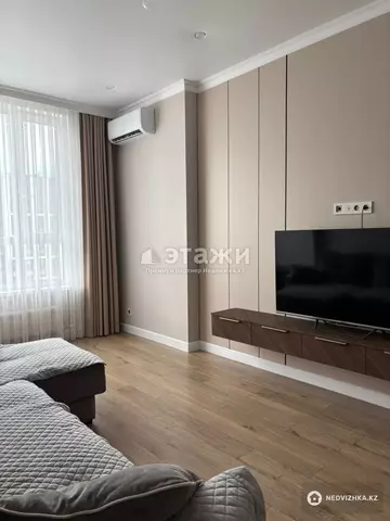 3-комнатная квартира, этаж 10 из 12, 85 м²