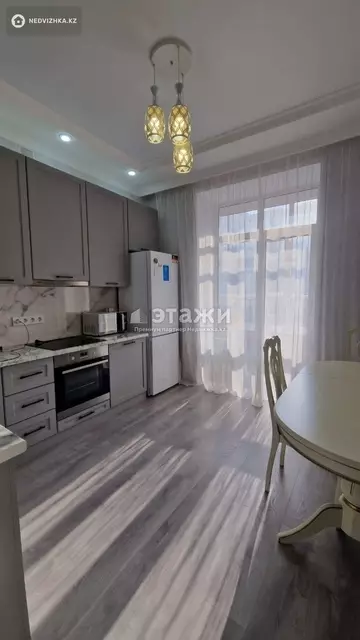 1-комнатная квартира, этаж 6 из 12, 42 м²