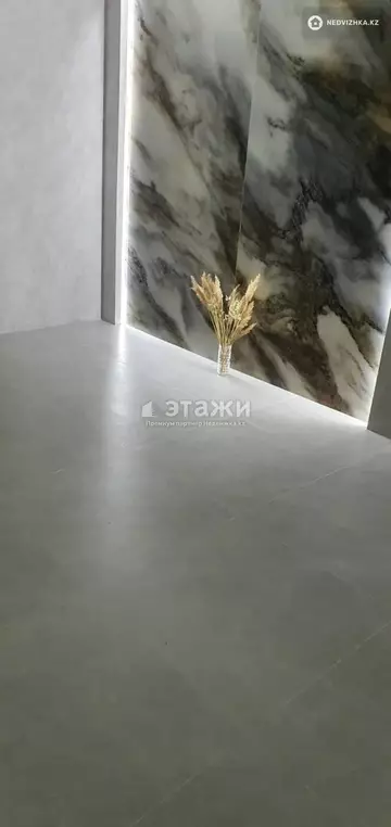 2-комнатная квартира, этаж 12 из 15, 60 м²