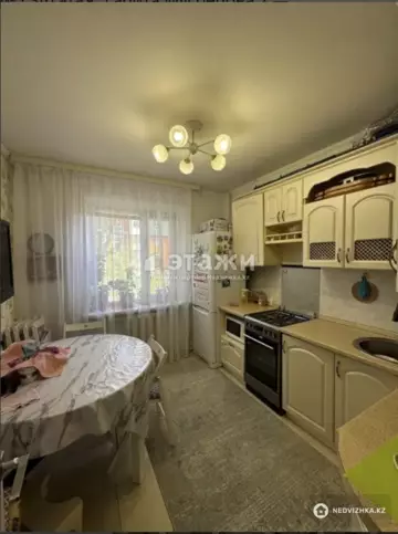 3-комнатная квартира, этаж 3 из 6, 70 м²