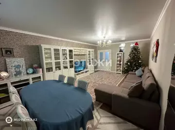 3-комнатная квартира, этаж 14 из 15, 104 м²