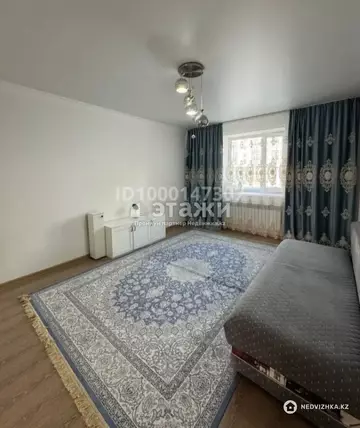 4-комнатная квартира, этаж 4 из 7, 100 м²
