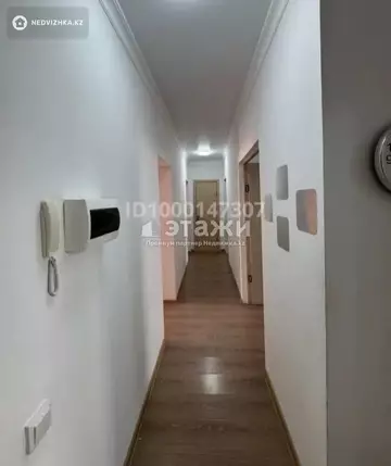 4-комнатная квартира, этаж 4 из 7, 100 м²