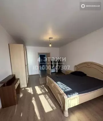 4-комнатная квартира, этаж 4 из 7, 100 м²