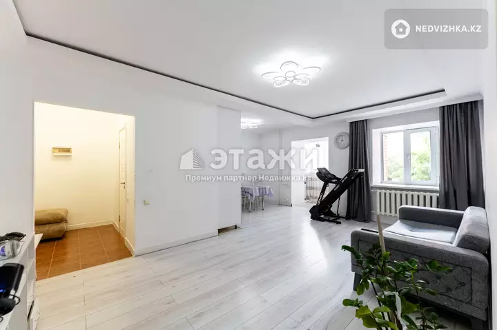 72.4 м², 3-комнатная квартира, этаж 1 из 9, 72 м², изображение - 1