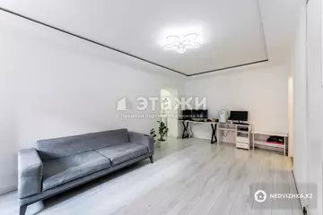 3-комнатная квартира, этаж 1 из 9, 72 м²