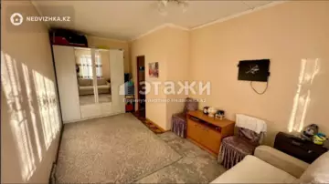 1-комнатная квартира, этаж 2 из 12, 30 м²