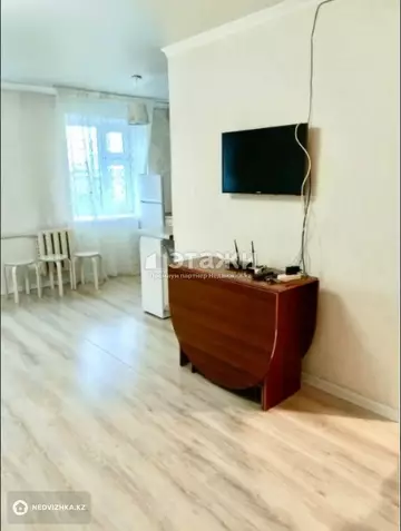 2-комнатная квартира, этаж 5 из 5, 42 м²