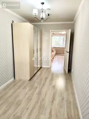 2-комнатная квартира, этаж 5 из 5, 42 м²