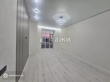 2-комнатная квартира, этаж 11 из 12, 43 м²