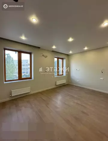 1-комнатная квартира, этаж 3 из 11, 33 м²