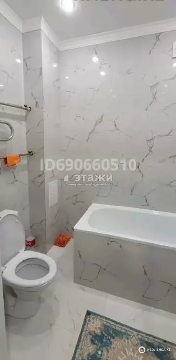 1-комнатная квартира, этаж 9 из 12, 38 м²