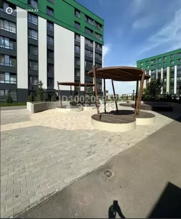 1-комнатная квартира, этаж 5 из 9, 38 м²