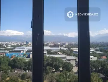 2-комнатная квартира, этаж 12 из 12, 54 м²