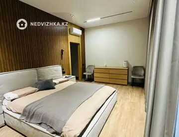 136 м², 4-комнатная квартира, этаж 5 из 10, 136 м², изображение - 1
