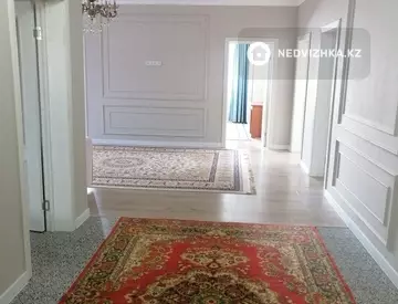 5-комнатный дом, 6 соток, 150 м²