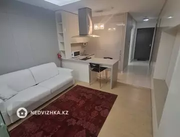 1-комнатная квартира, этаж 12 из 34, 42 м²